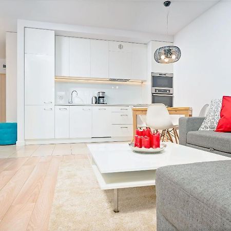 Apartamenty Design Centrum-Garbary Street Poznań Exteriör bild