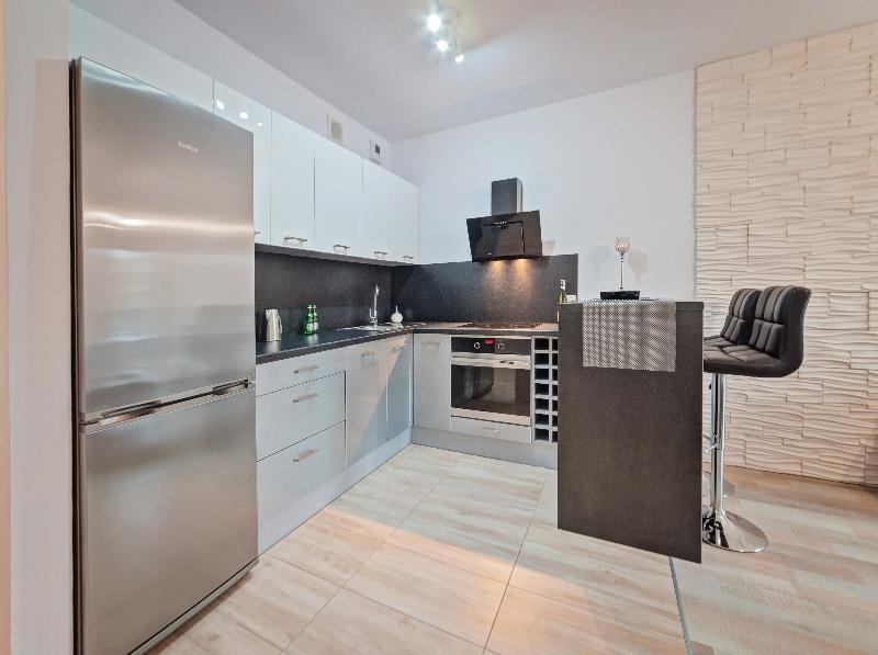 Apartamenty Design Centrum-Garbary Street Poznań Exteriör bild