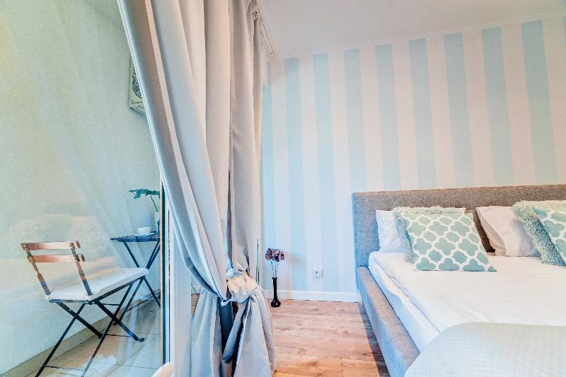 Apartamenty Design Centrum-Garbary Street Poznań Exteriör bild