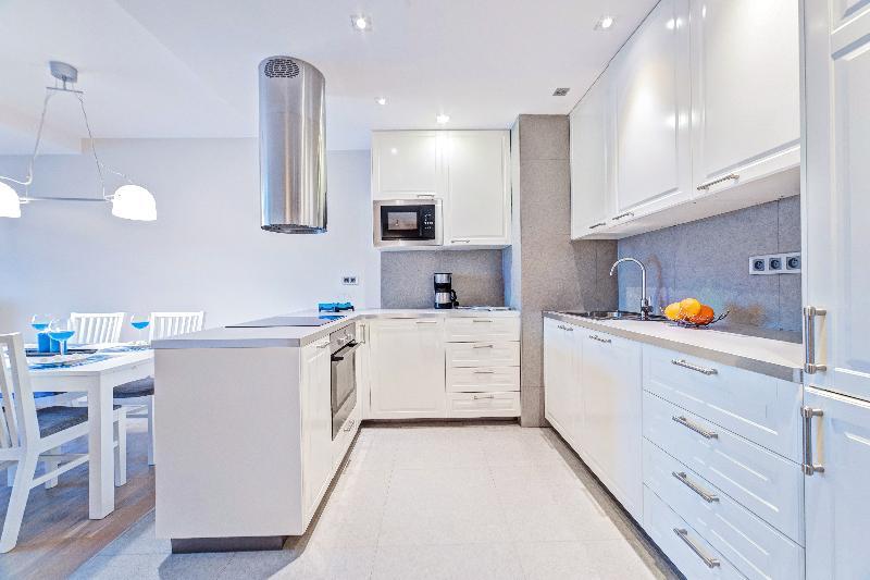 Apartamenty Design Centrum-Garbary Street Poznań Exteriör bild