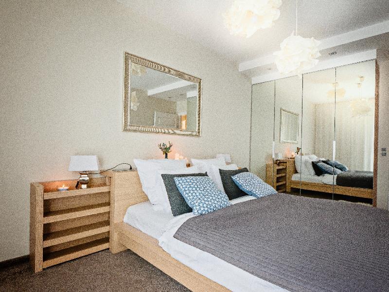 Apartamenty Design Centrum-Garbary Street Poznań Exteriör bild